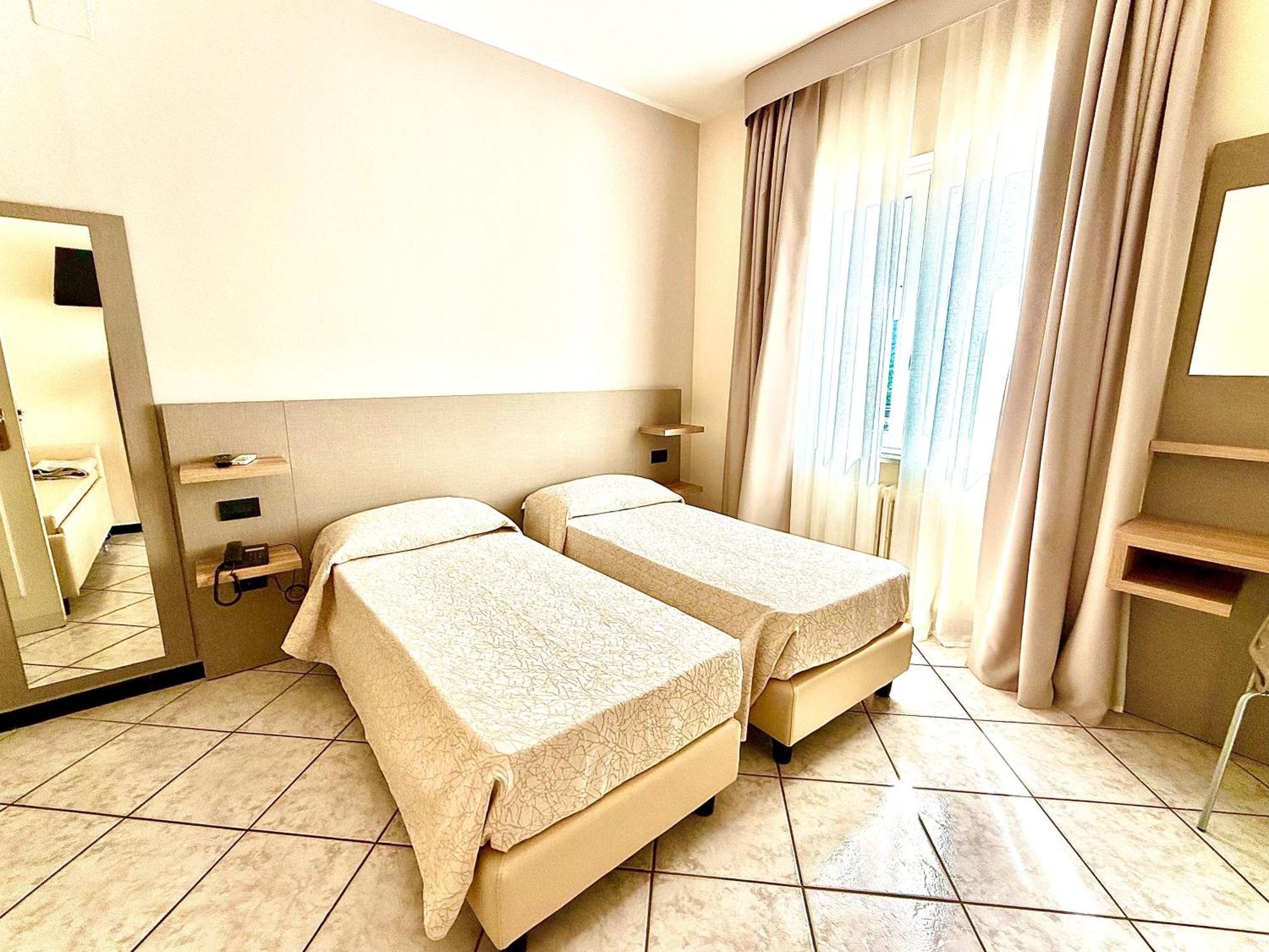 Hotel La Rotonda Cepagatti Kültér fotó