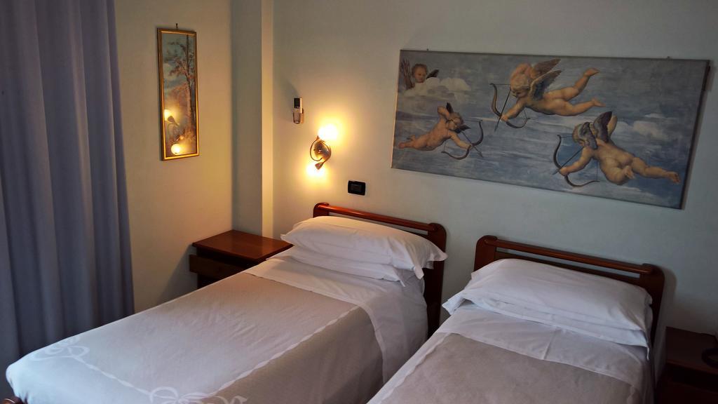 Hotel La Rotonda Cepagatti Kültér fotó