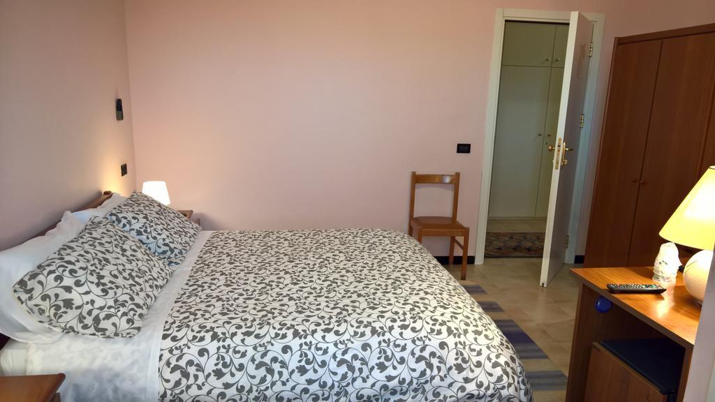 Hotel La Rotonda Cepagatti Kültér fotó